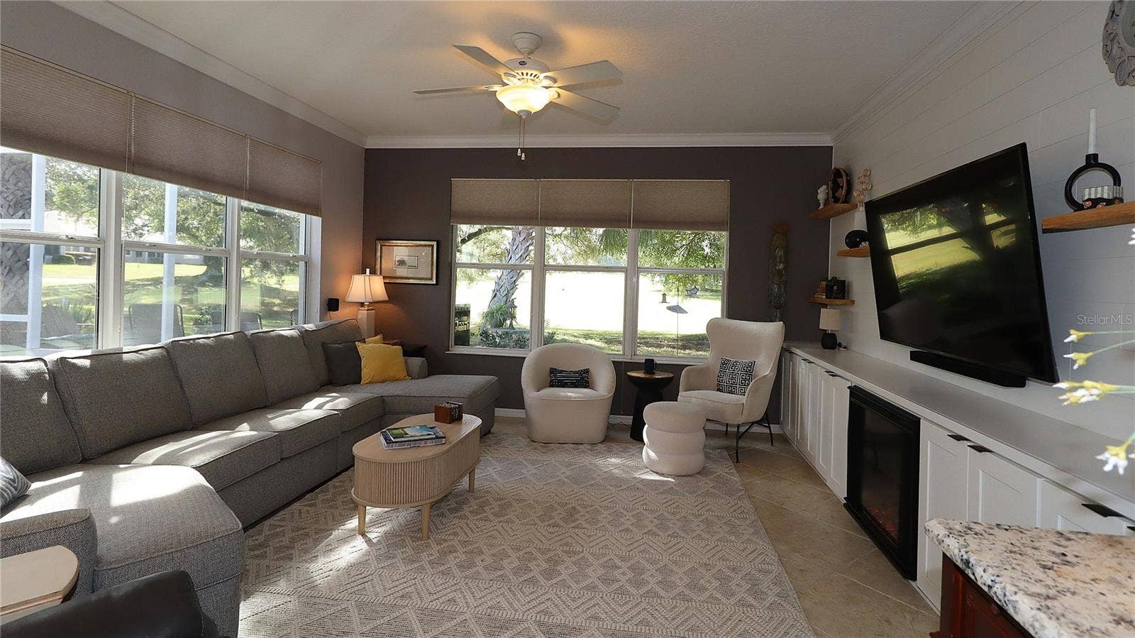 8724 SE 130TH LOOP, Summerfield, FL 34491 Living Room