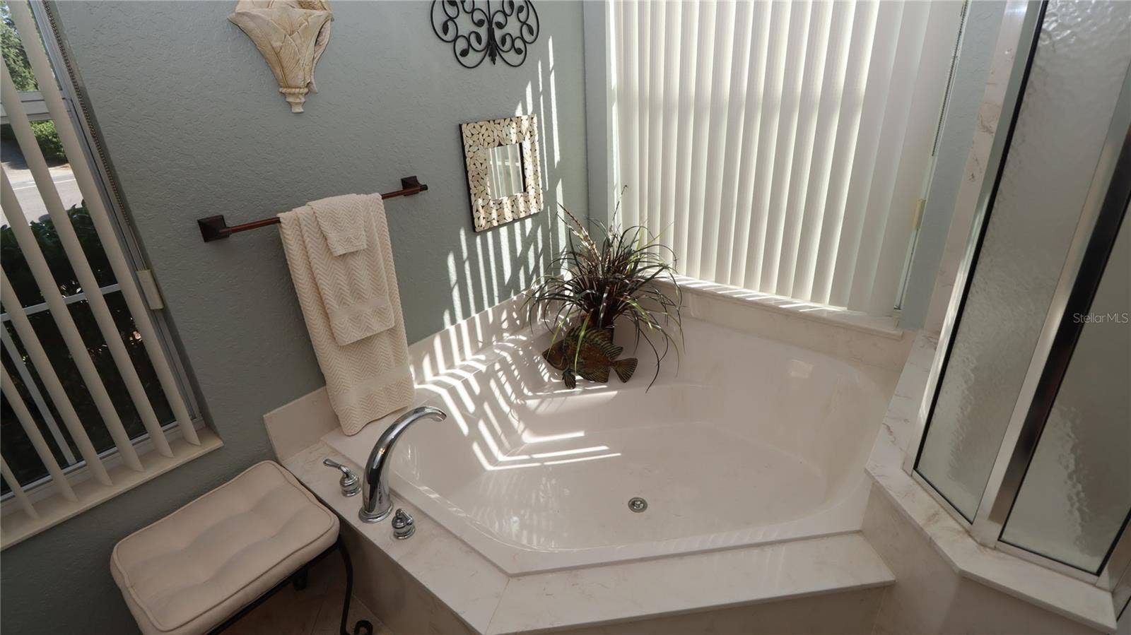 8724 SE 130TH LOOP, Summerfield, FL 34491 Primary Bathroom