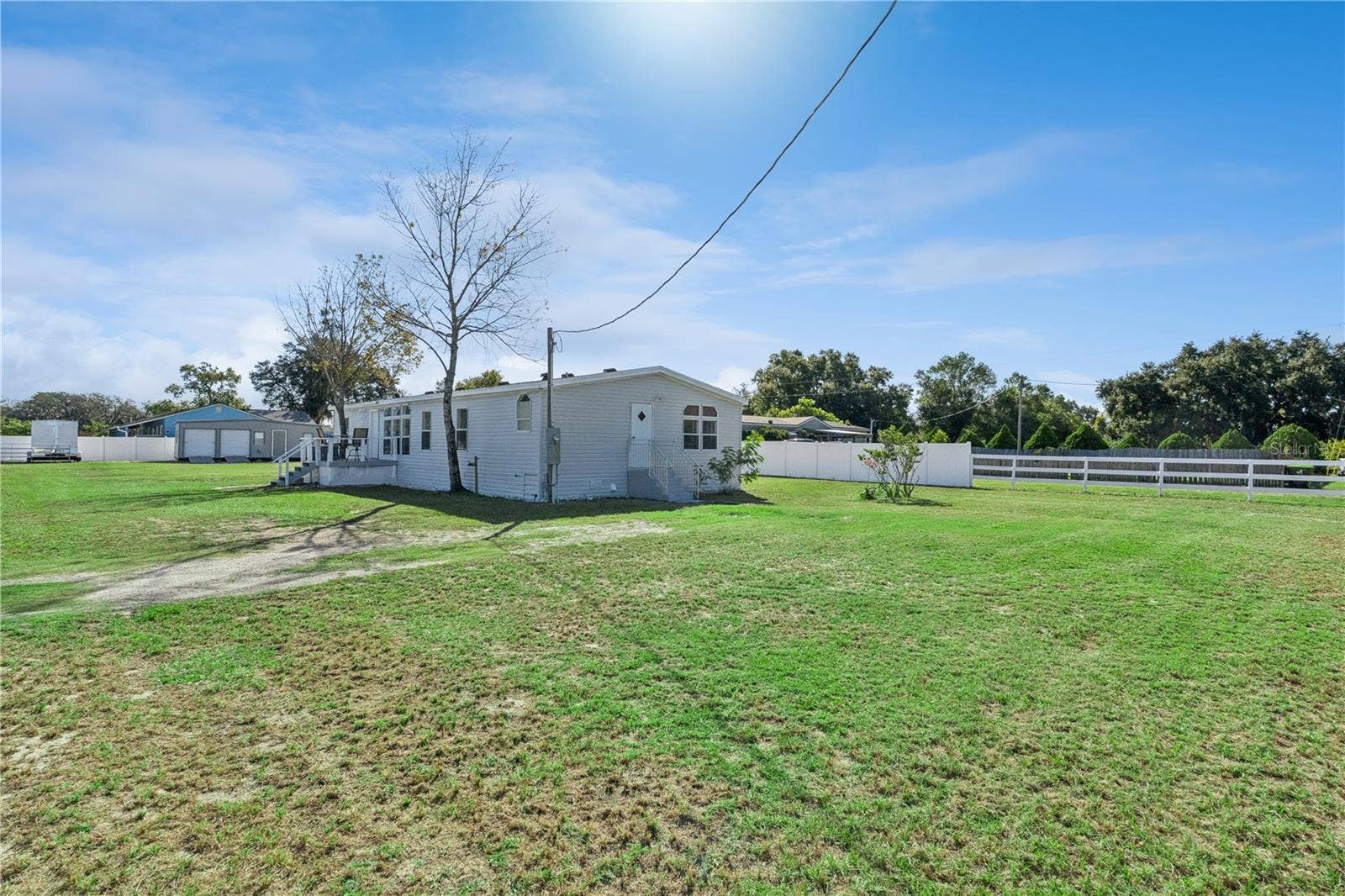 13740 MASSACHUSETTS AVE, Astatula, FL 34705