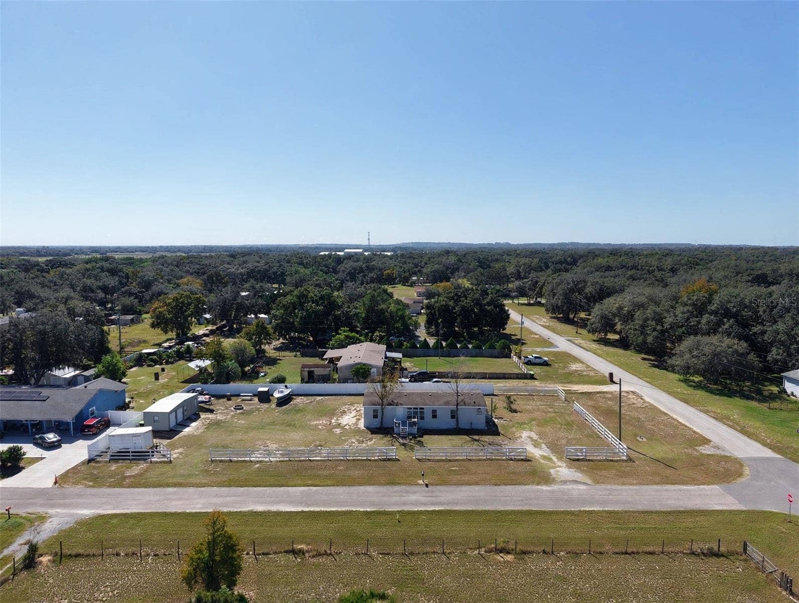 13740 MASSACHUSETTS AVE, Astatula, FL 34705