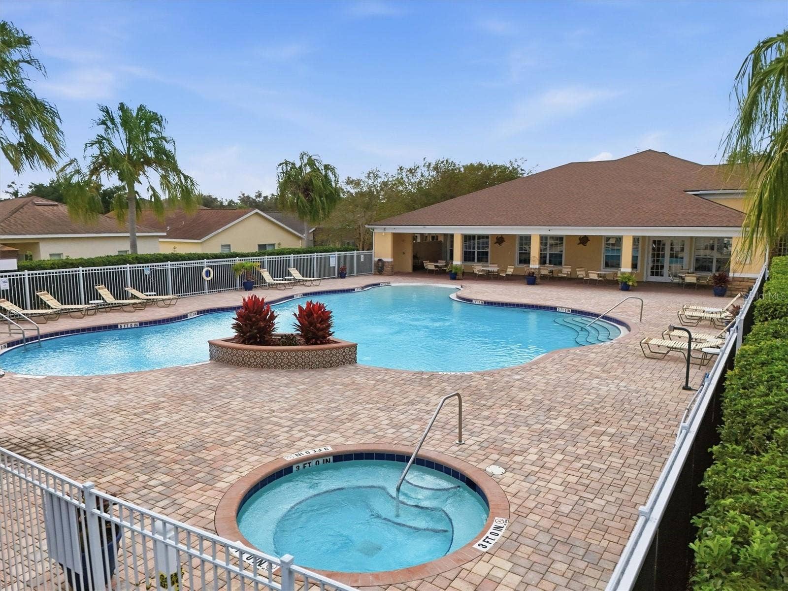 12420 NE 48TH CIRCLE, Oxford, FL 34484 12420 NE 48TH CIRCLE, Oxford, FL 34484