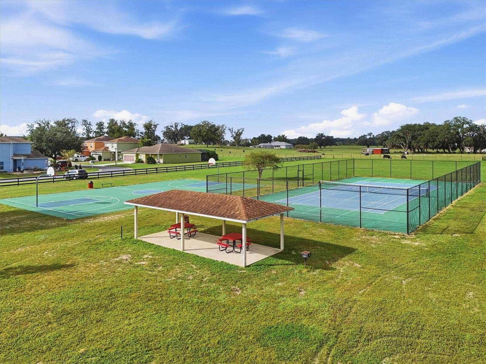 12420 NE 48TH CIRCLE, Oxford, FL 34484 12420 NE 48TH CIRCLE, Oxford, FL 34484