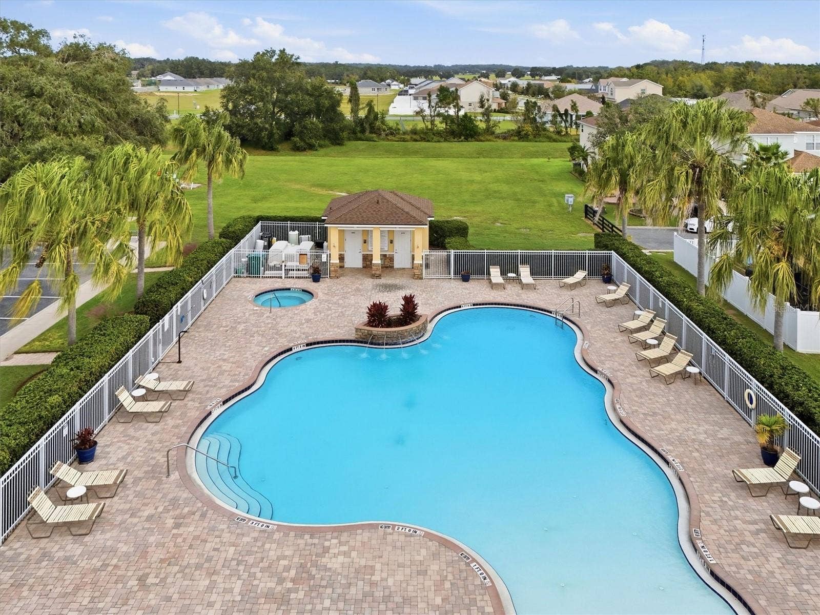12420 NE 48TH CIRCLE, Oxford, FL 34484 12420 NE 48TH CIRCLE, Oxford, FL 34484