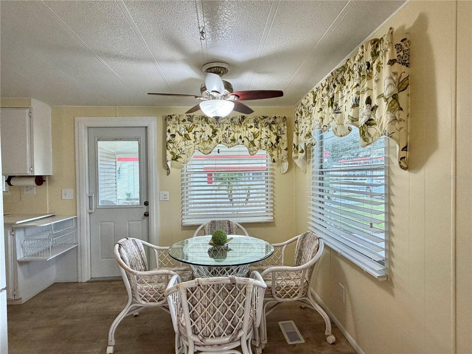 109 CAMELLIA TRAIL, Leesburg, FL 34748
