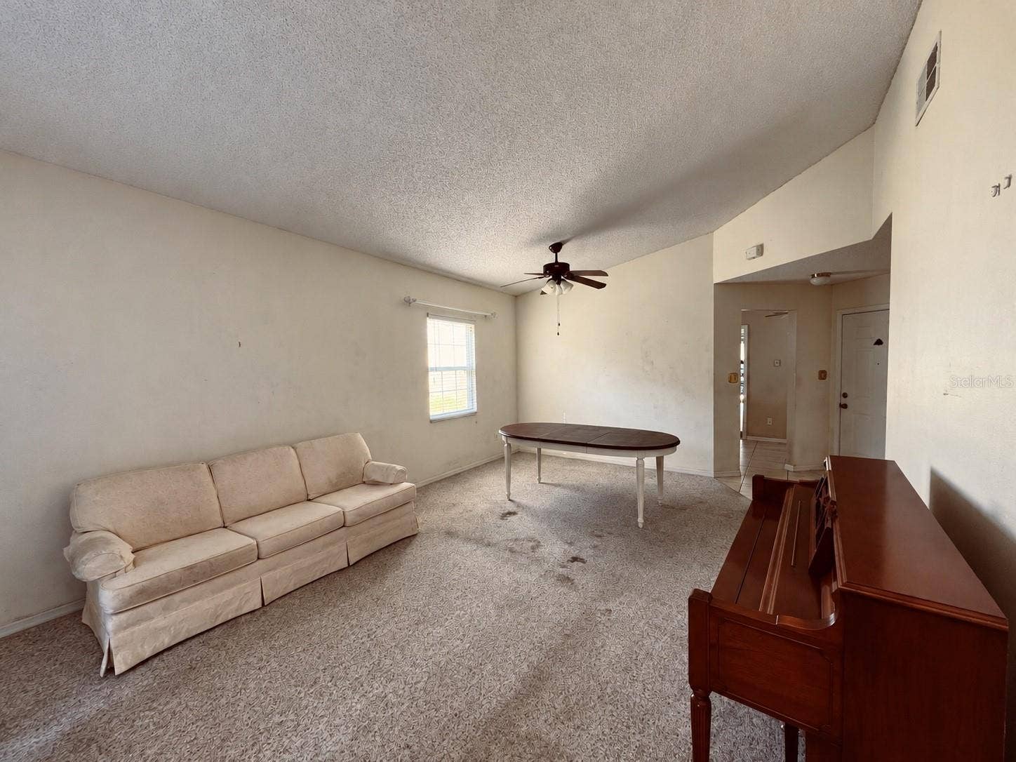 Living Room/Dining Room