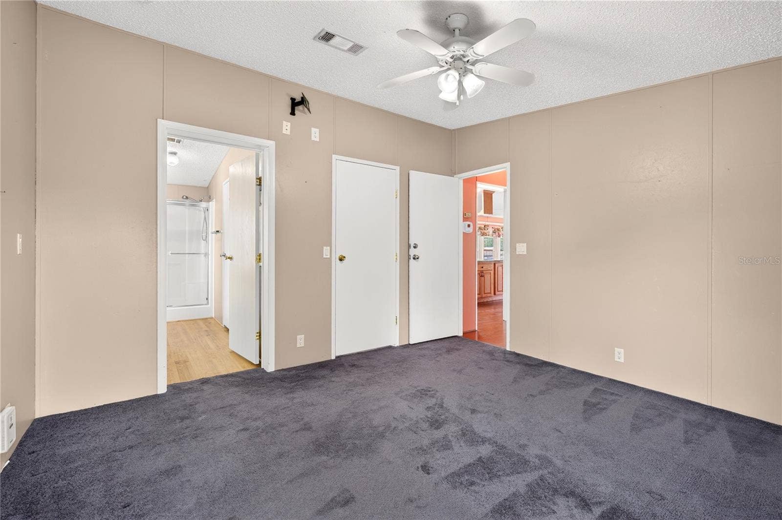 2722 VINDALE ROAD, Tavares, FL 32778 2722 VINDALE ROAD, Tavares, FL 32778