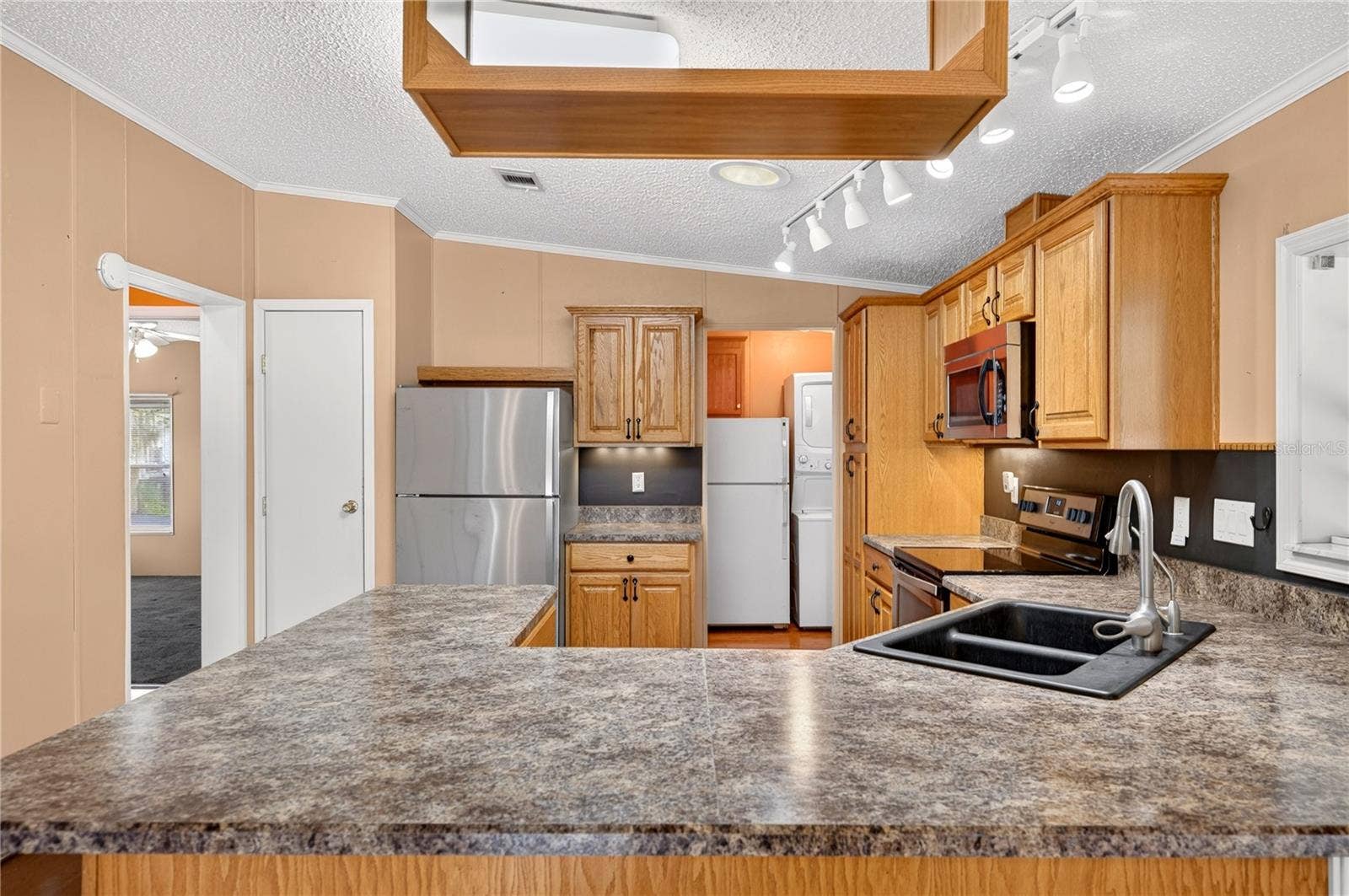 2722 VINDALE ROAD, Tavares, FL 32778 2722 VINDALE ROAD, Tavares, FL 32778