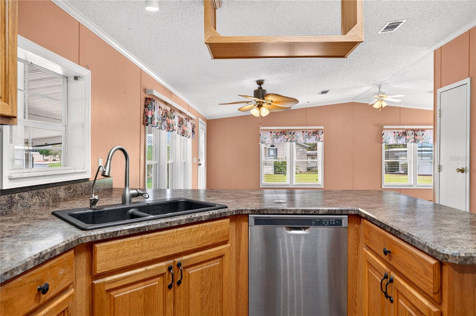 2722 VINDALE ROAD, Tavares, FL 32778 2722 VINDALE ROAD, Tavares, FL 32778