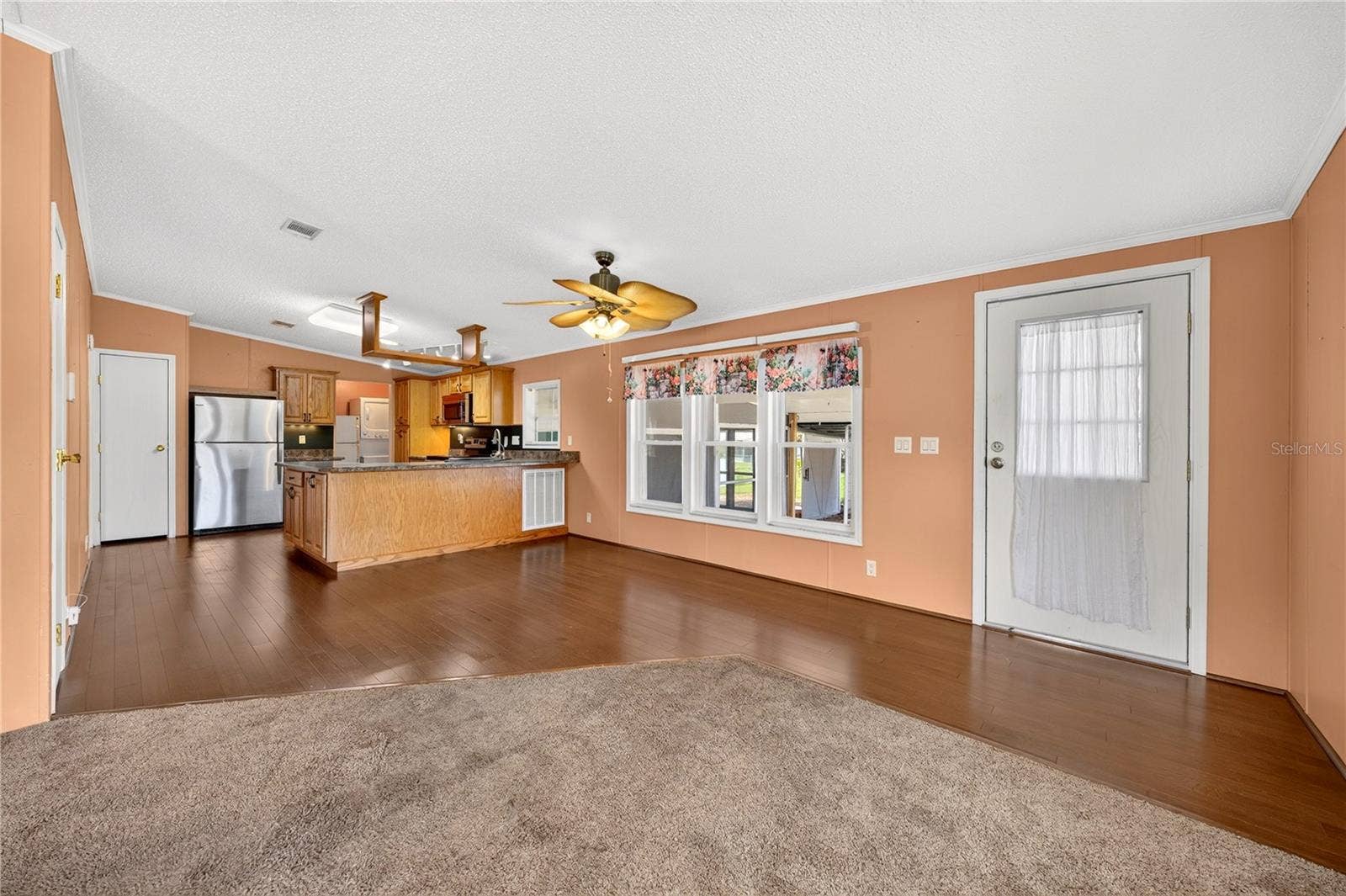 2722 VINDALE ROAD, Tavares, FL 32778 2722 VINDALE ROAD, Tavares, FL 32778