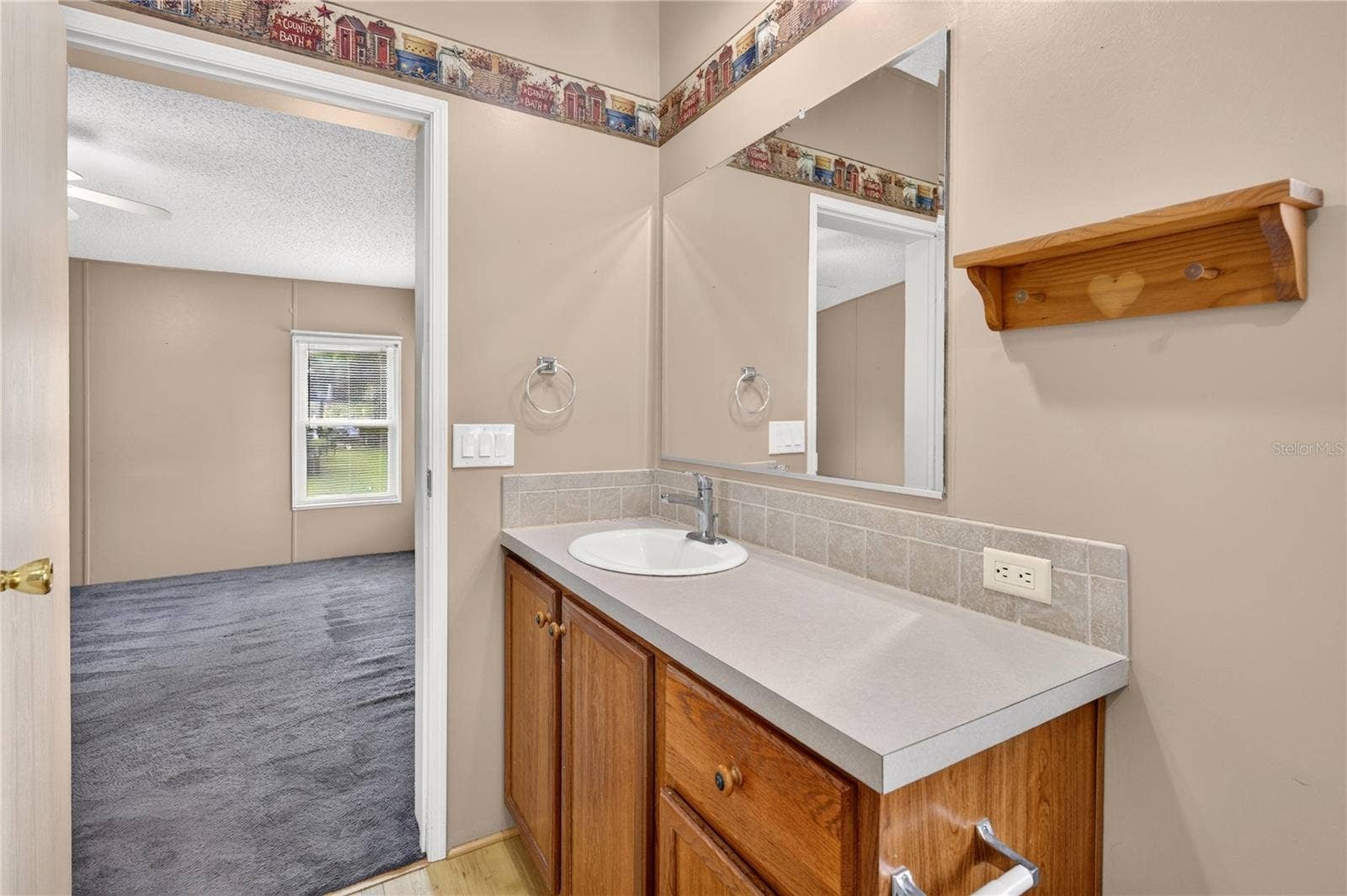 2722 VINDALE ROAD, Tavares, FL 32778 2722 VINDALE ROAD, Tavares, FL 32778