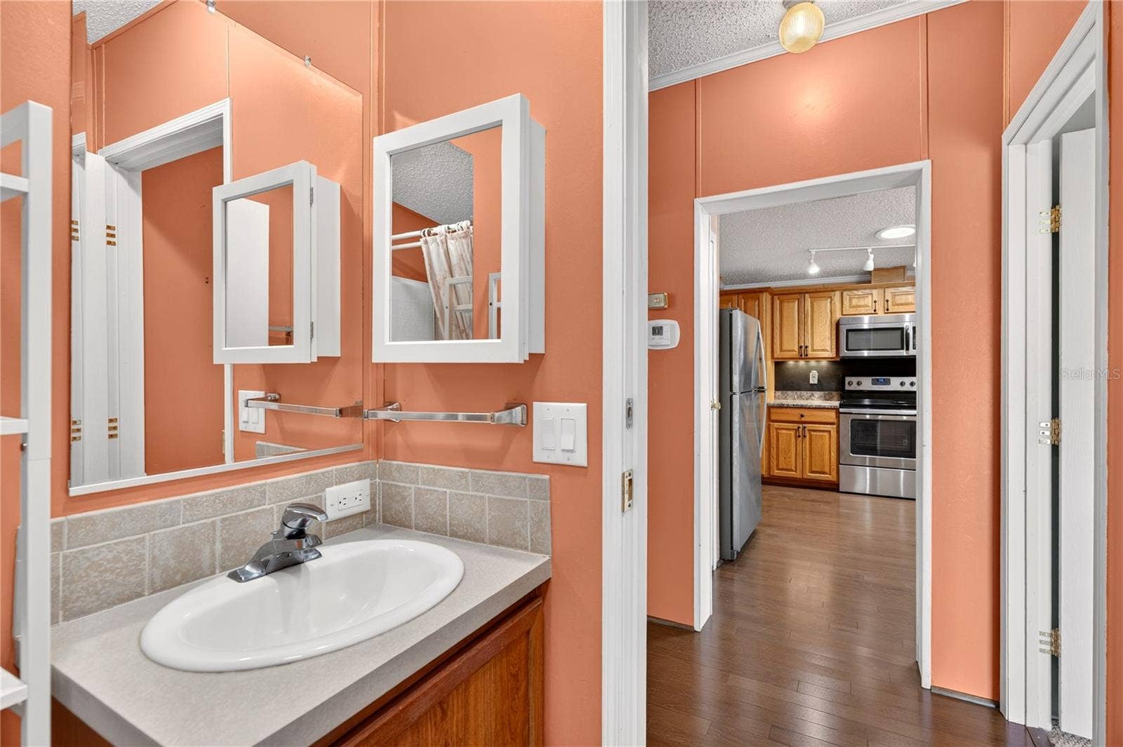2722 VINDALE ROAD, Tavares, FL 32778 2722 VINDALE ROAD, Tavares, FL 32778