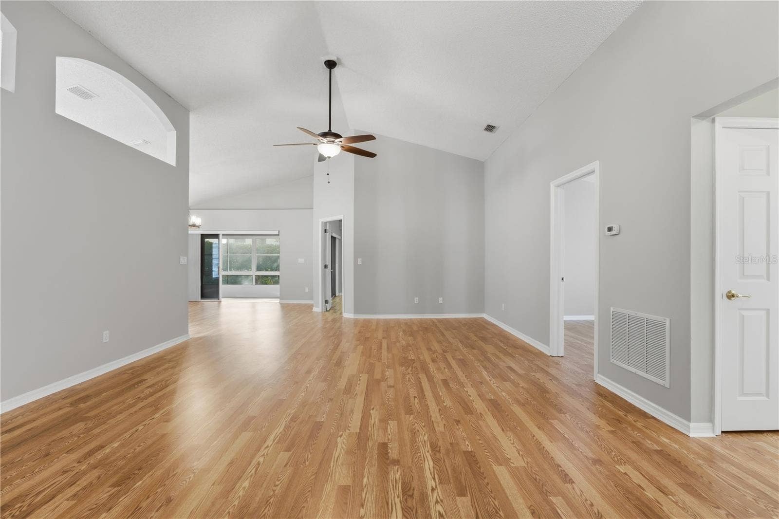 3675 EVERSHOLT STREET, Clermont, FL 34711 3675 EVERSHOLT STREET, Clermont, FL 34711