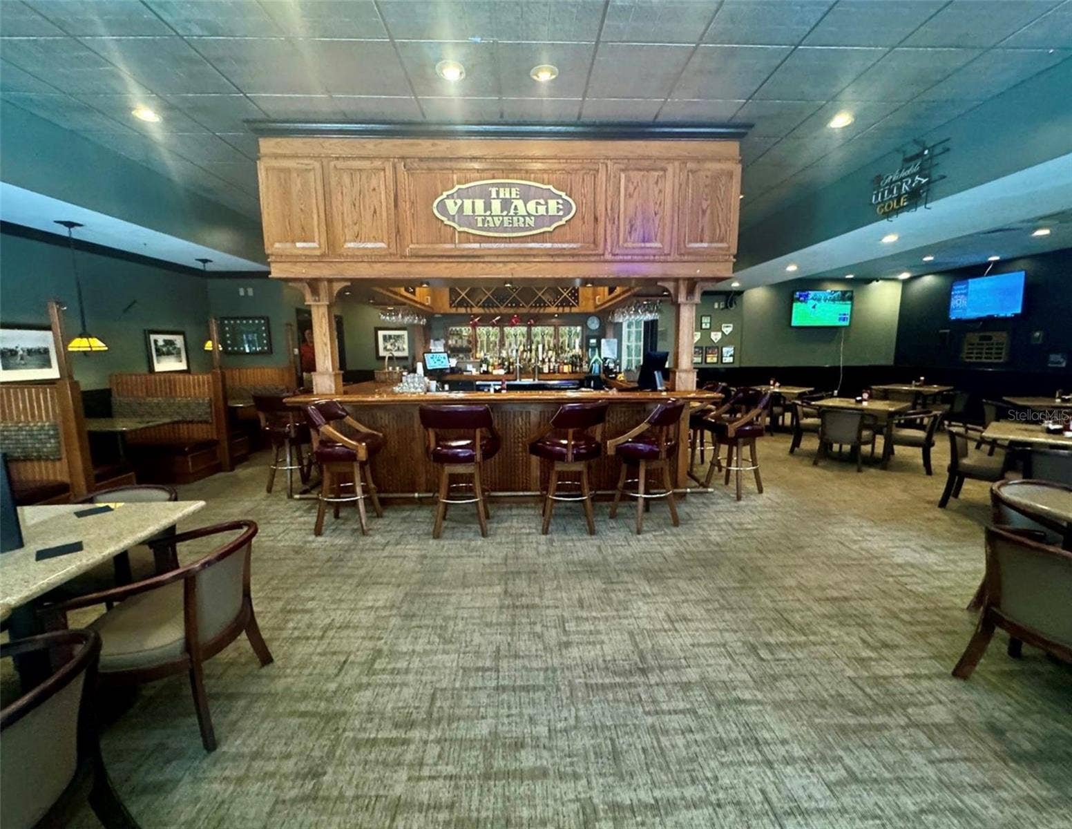 3749 ARLINGTON RIDGE BOULEVARD, Leesburg, FL 34748 Grille