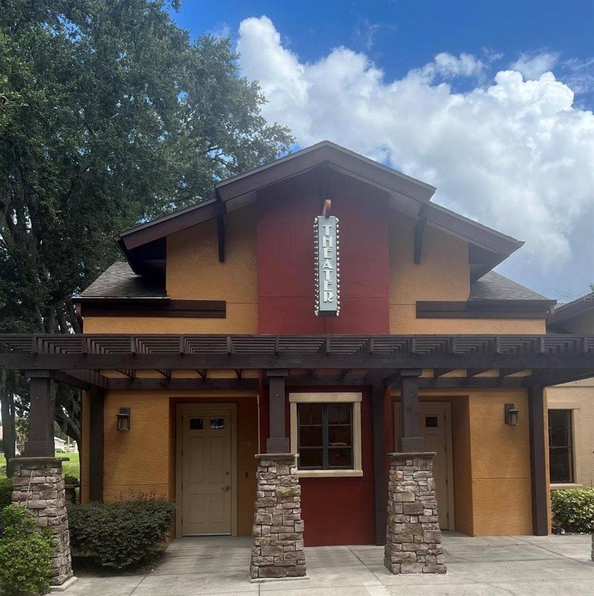 3749 ARLINGTON RIDGE BOULEVARD, Leesburg, FL 34748 Theater