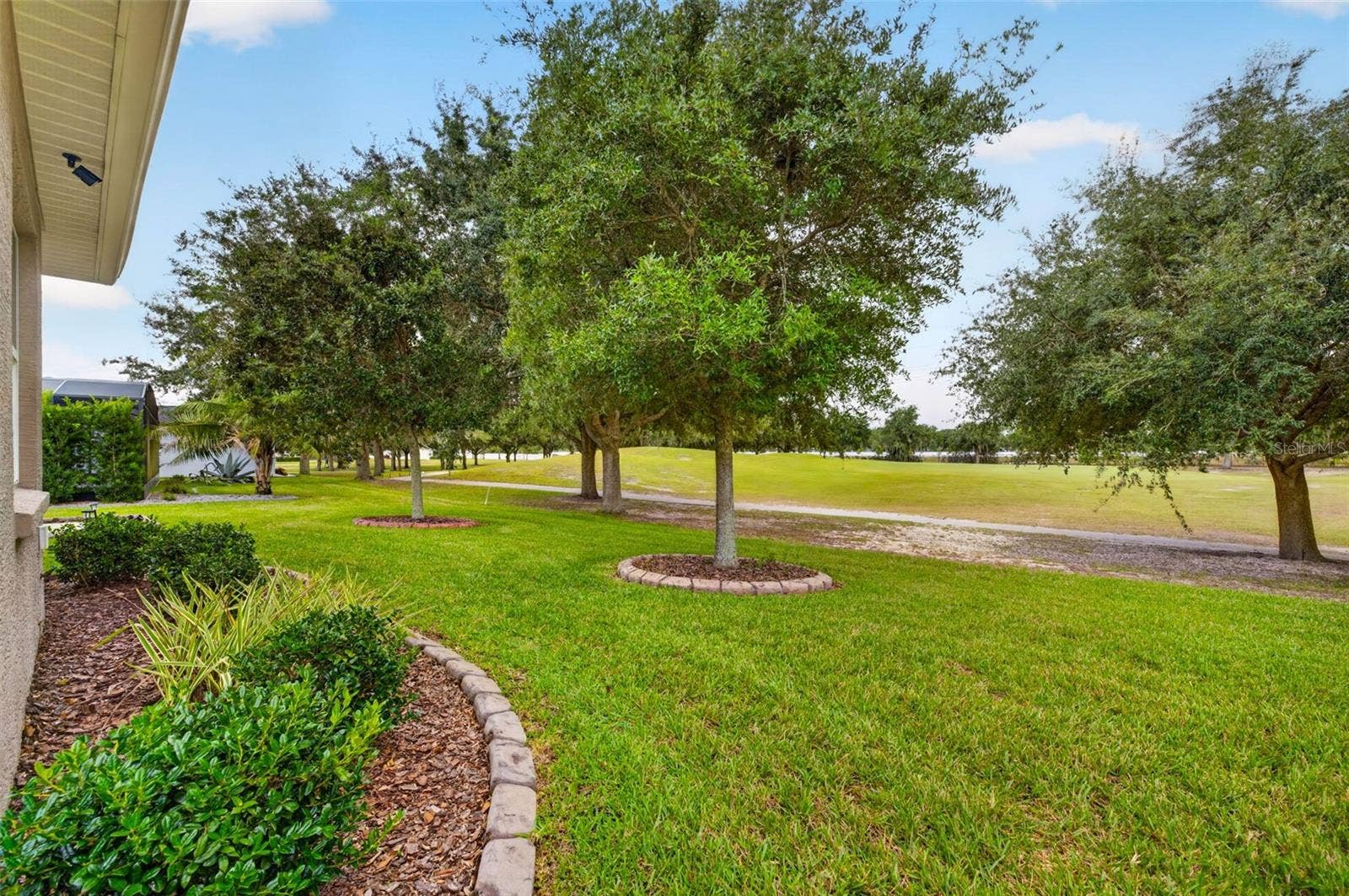 3749 ARLINGTON RIDGE BOULEVARD, Leesburg, FL 34748 3749 ARLINGTON RIDGE BOULEVARD, Leesburg, FL 34748