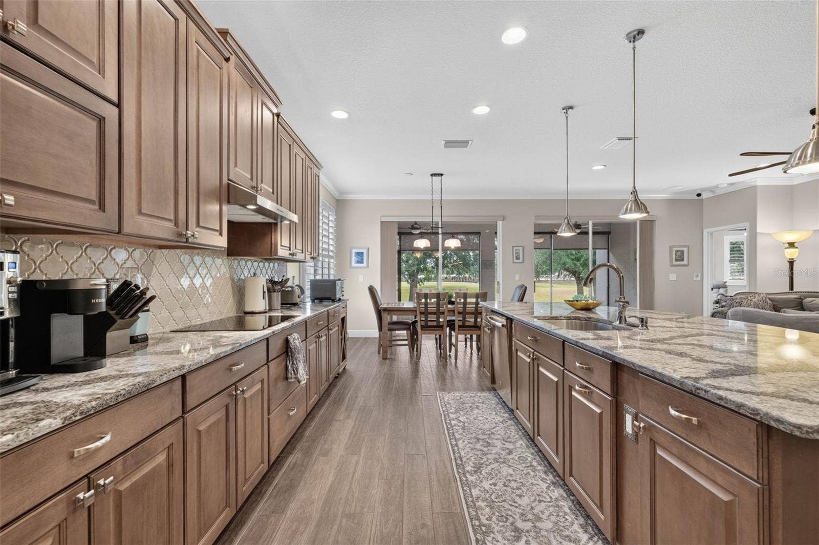 3749 ARLINGTON RIDGE BOULEVARD, Leesburg, FL 34748 Kitchen