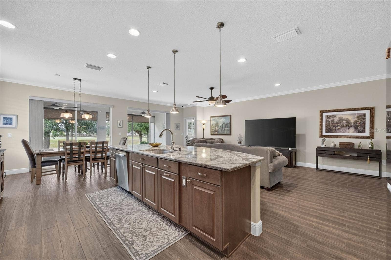 3749 ARLINGTON RIDGE BOULEVARD, Leesburg, FL 34748 Kitchen