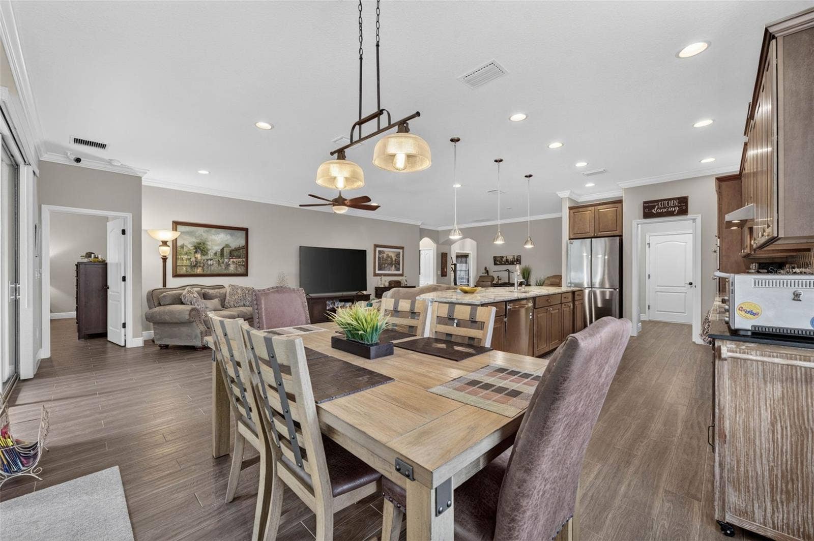 3749 ARLINGTON RIDGE BOULEVARD, Leesburg, FL 34748 Dining Room