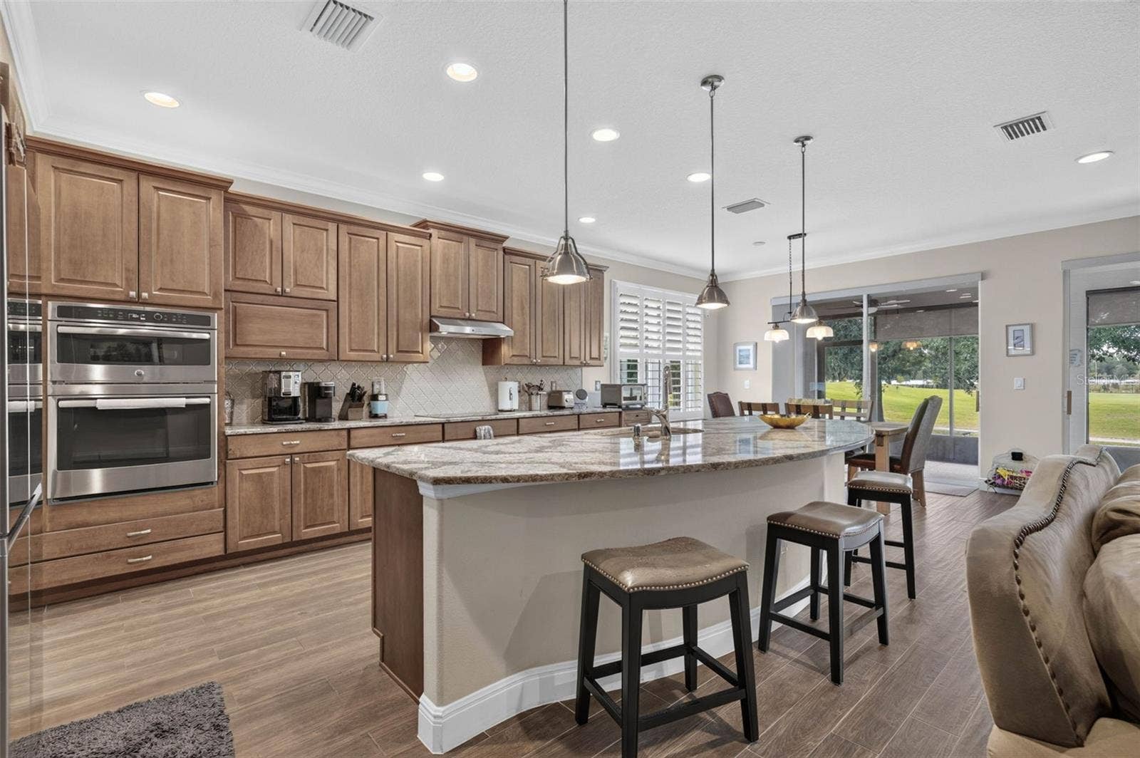 3749 ARLINGTON RIDGE BOULEVARD, Leesburg, FL 34748 Kitchen