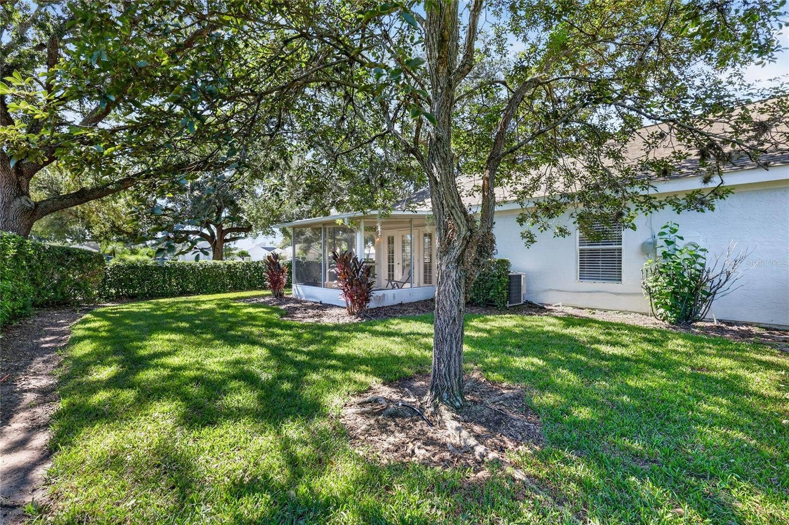 1771 COUNTRY CLUB BOULEVARD, Mount Dora, FL 32757