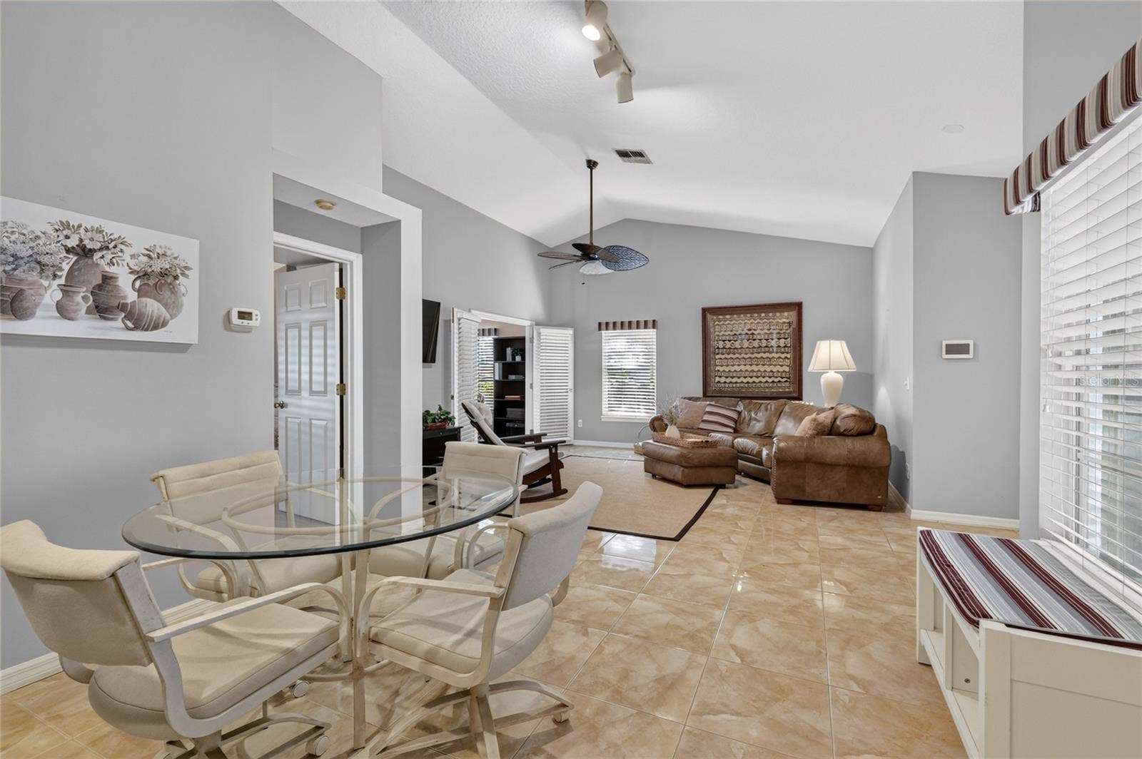 1771 COUNTRY CLUB BOULEVARD, Mount Dora, FL 32757