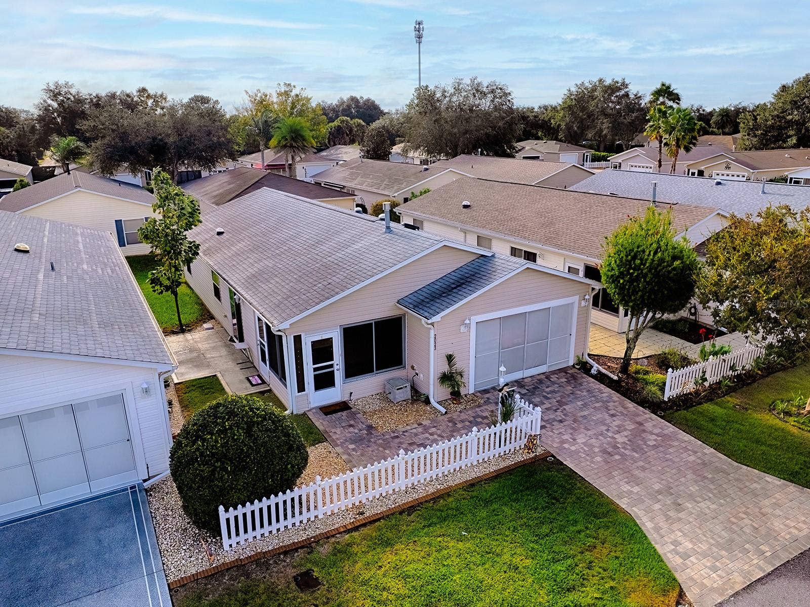 2023 JOHNSON COURT, The Villages, FL 32162 2023 JOHNSON COURT, The Villages, FL 32162