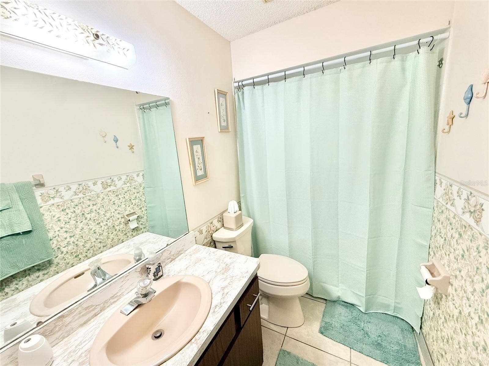 1031 PARK AVENUE, Tavares, FL 32778