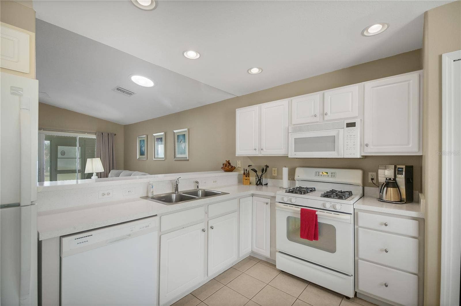 933 EAGLES LANDING, Leesburg, FL 34748