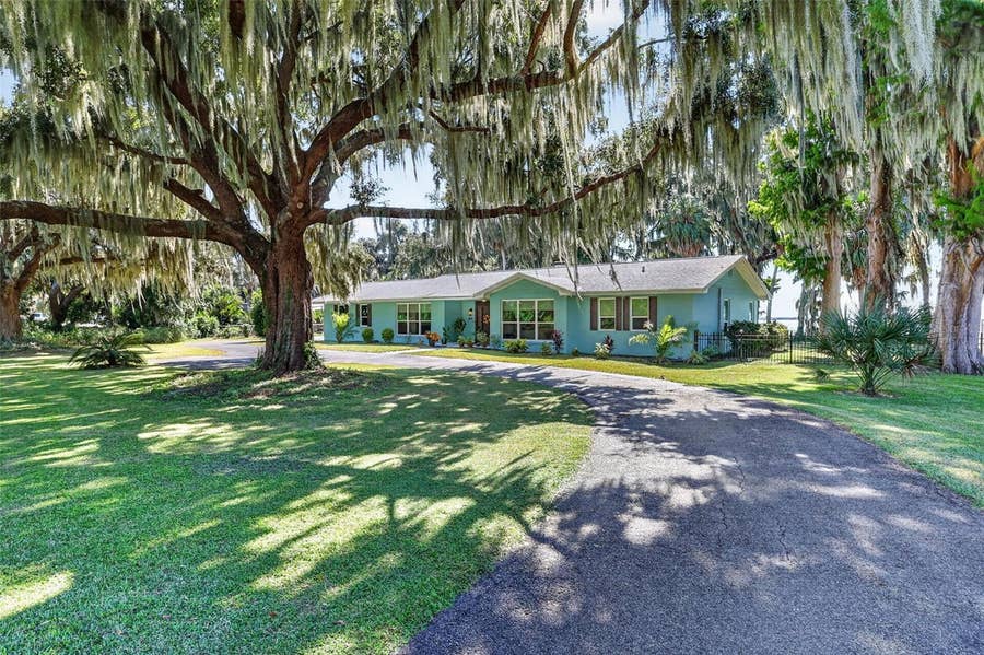 Property photo for 3010 INDIAN TRAIL, Eustis, FL