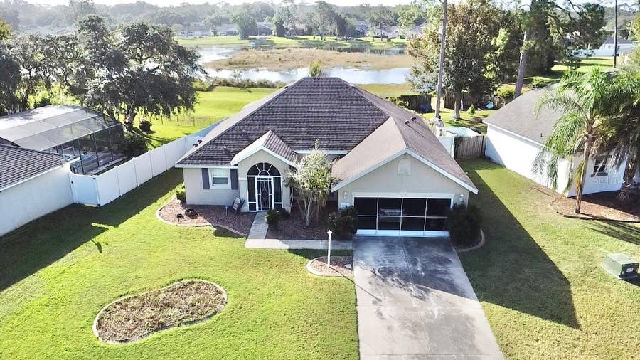 Property photo for 11250 LAKE DRIVE, Leesburg, FL