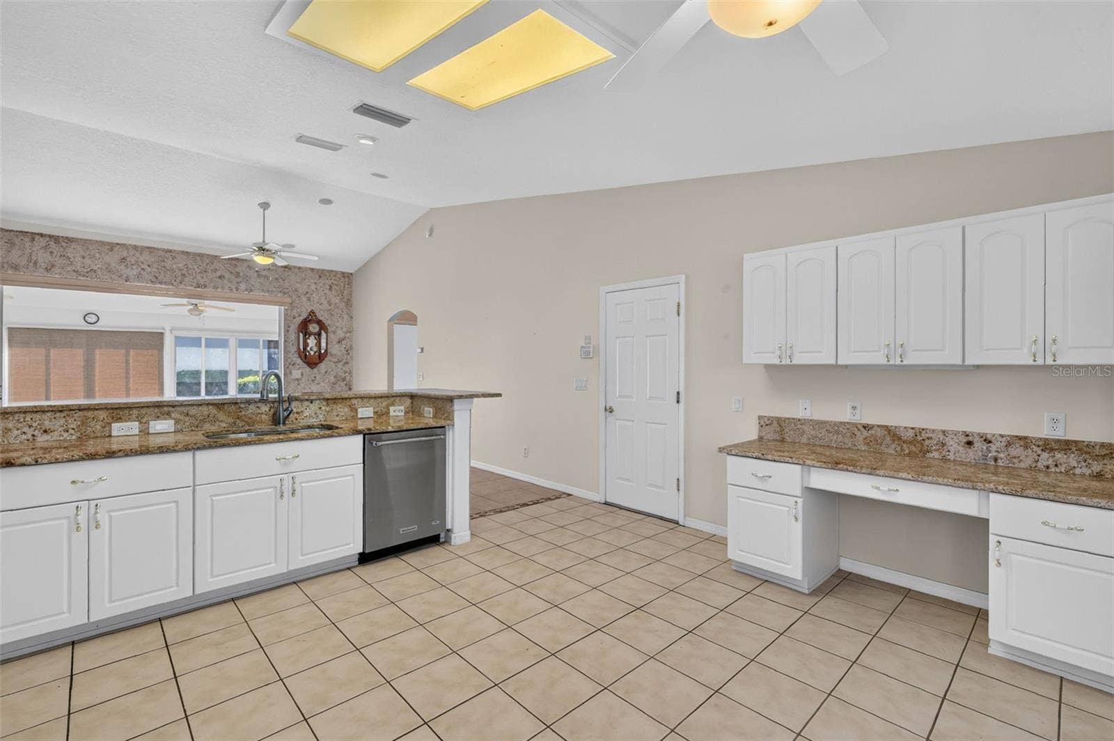 4631 GLEN COE STREET, Leesburg, FL 34748 4631 GLEN COE STREET, Leesburg, FL 34748