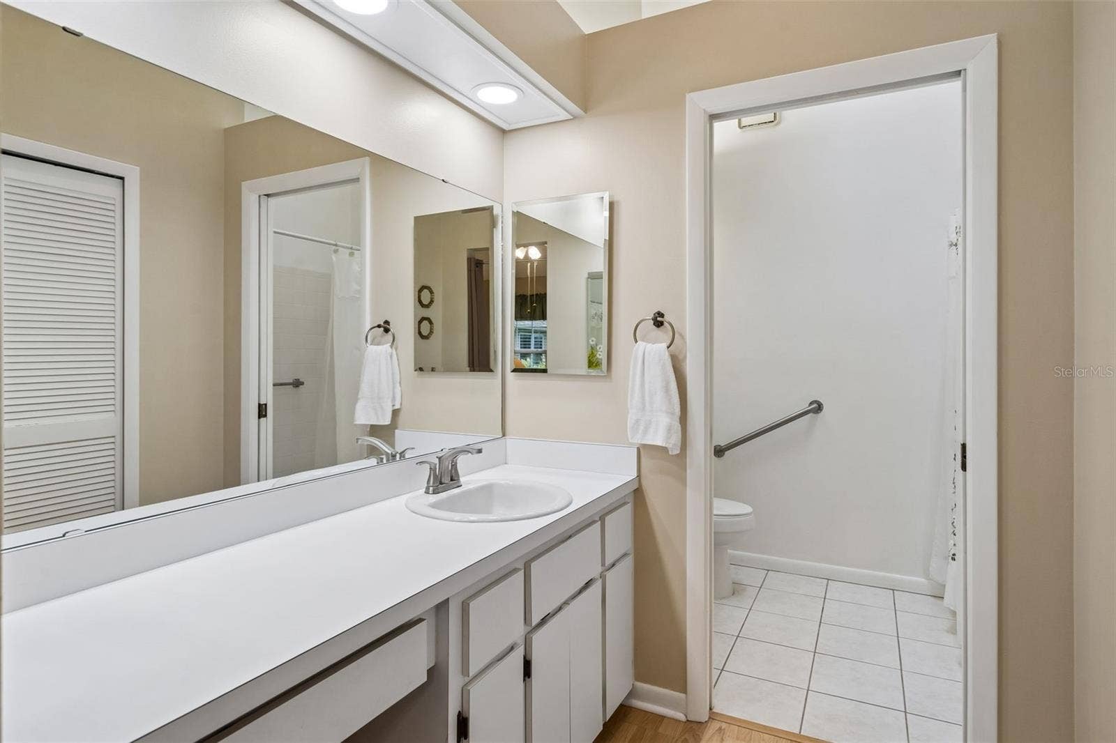 5546 ROSEWALL, Leesburg, FL 34748 Primary bathroom