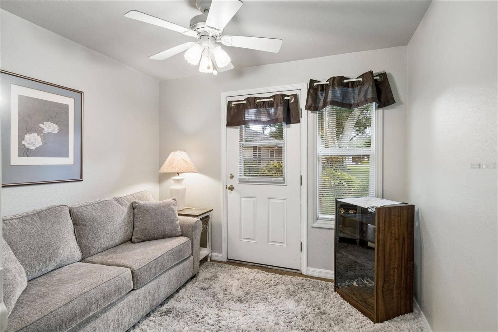 5546 ROSEWALL, Leesburg, FL 34748 Florida room
