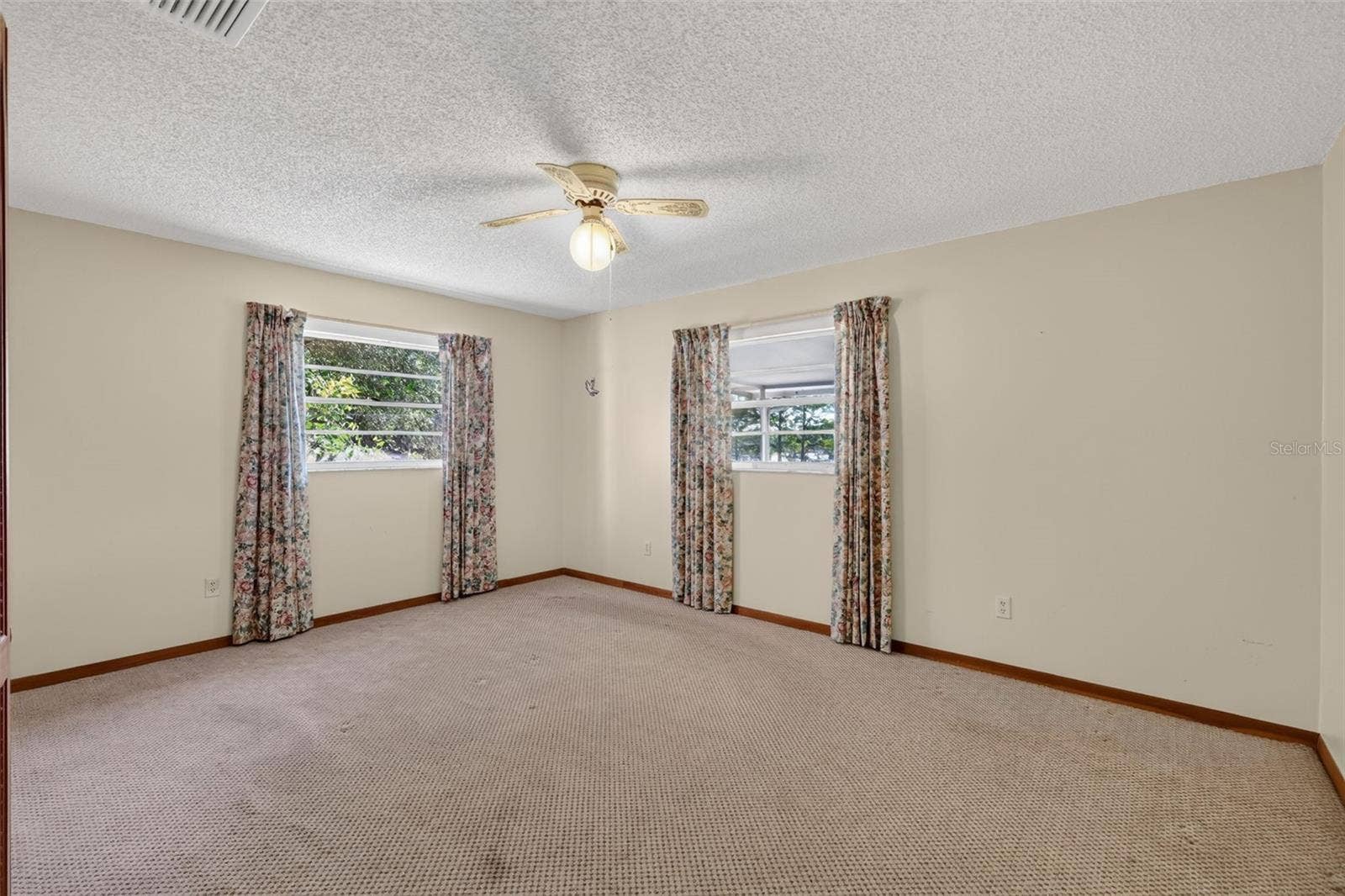 1440 SELMAN ROAD, Leesburg, FL 34748 1440 SELMAN ROAD, Leesburg, FL 34748