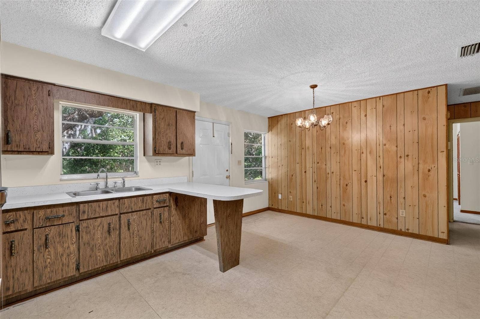 1440 SELMAN ROAD, Leesburg, FL 34748 1440 SELMAN ROAD, Leesburg, FL 34748