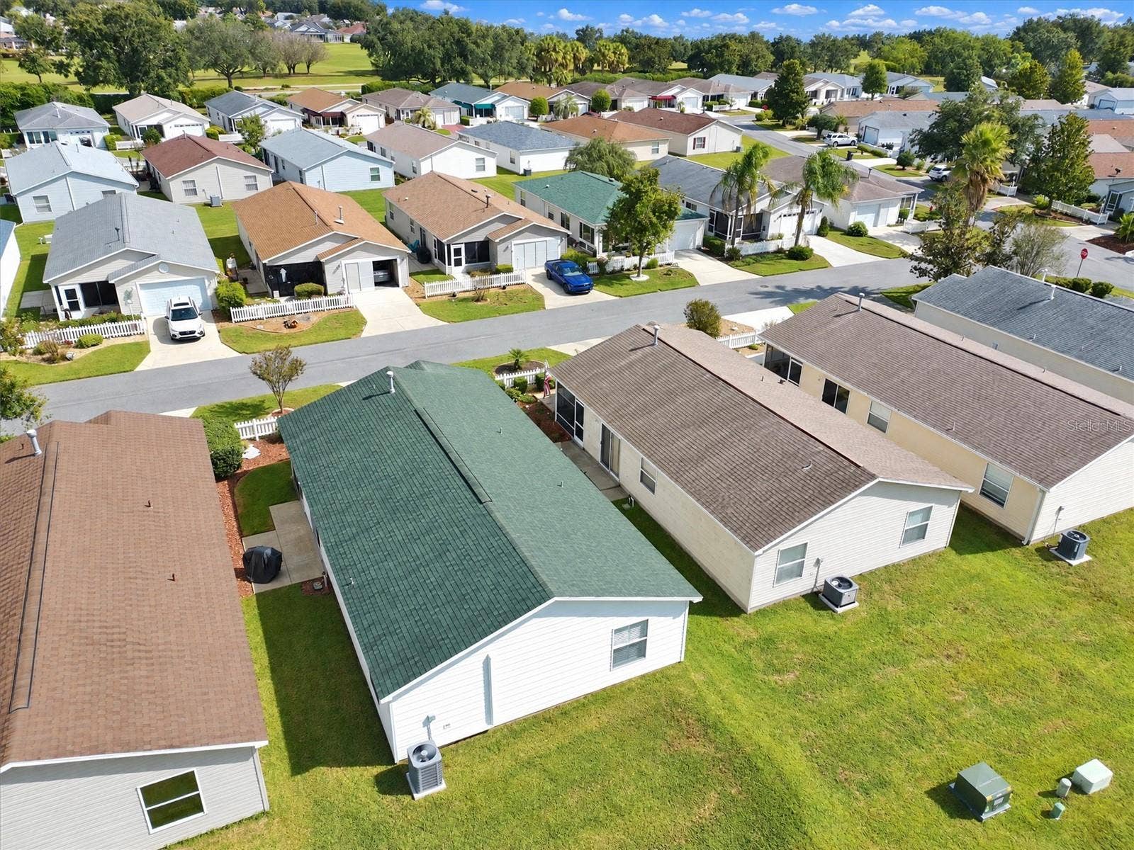 16940 SE 81ST ELLERSLIE COURT, The Villages, FL 32162 16940 SE 81ST ELLERSLIE COURT, The Villages, FL 32162