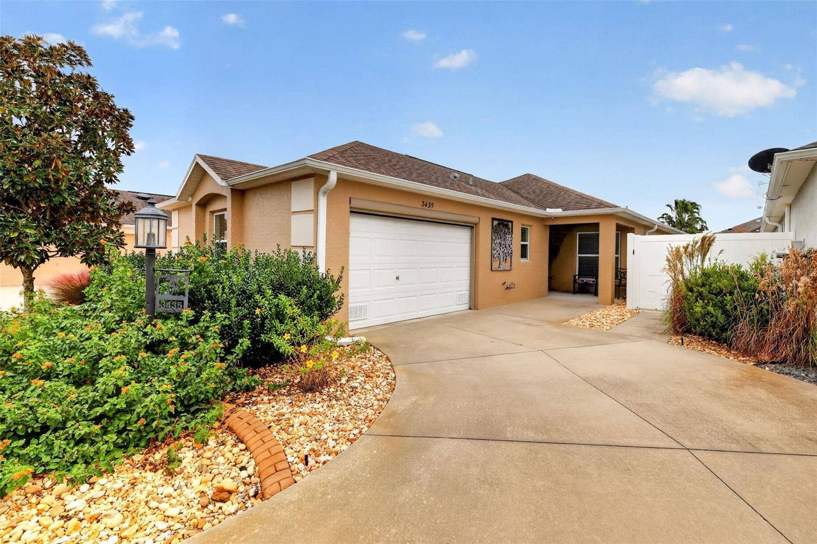 3435 ALLISON PLACE, The Villages, FL 32163 Driveway and Front Landscaping