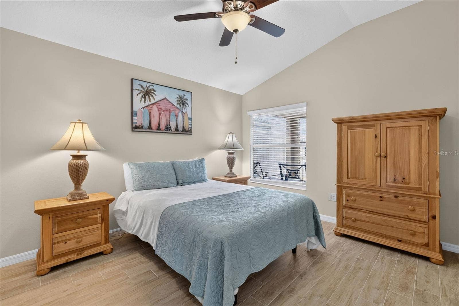3435 ALLISON PLACE, The Villages, FL 32163 2nd Bedroom - Window overlooking the Front Porch - High Vaulted Ceilings