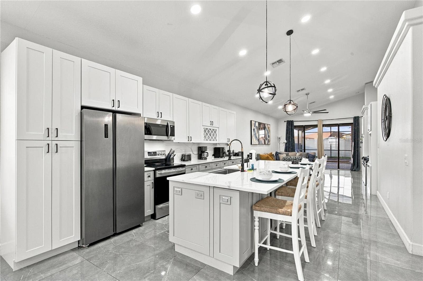 825 BRIDGEFORD CROSSING BOULEVARD, Davenport, FL 33837