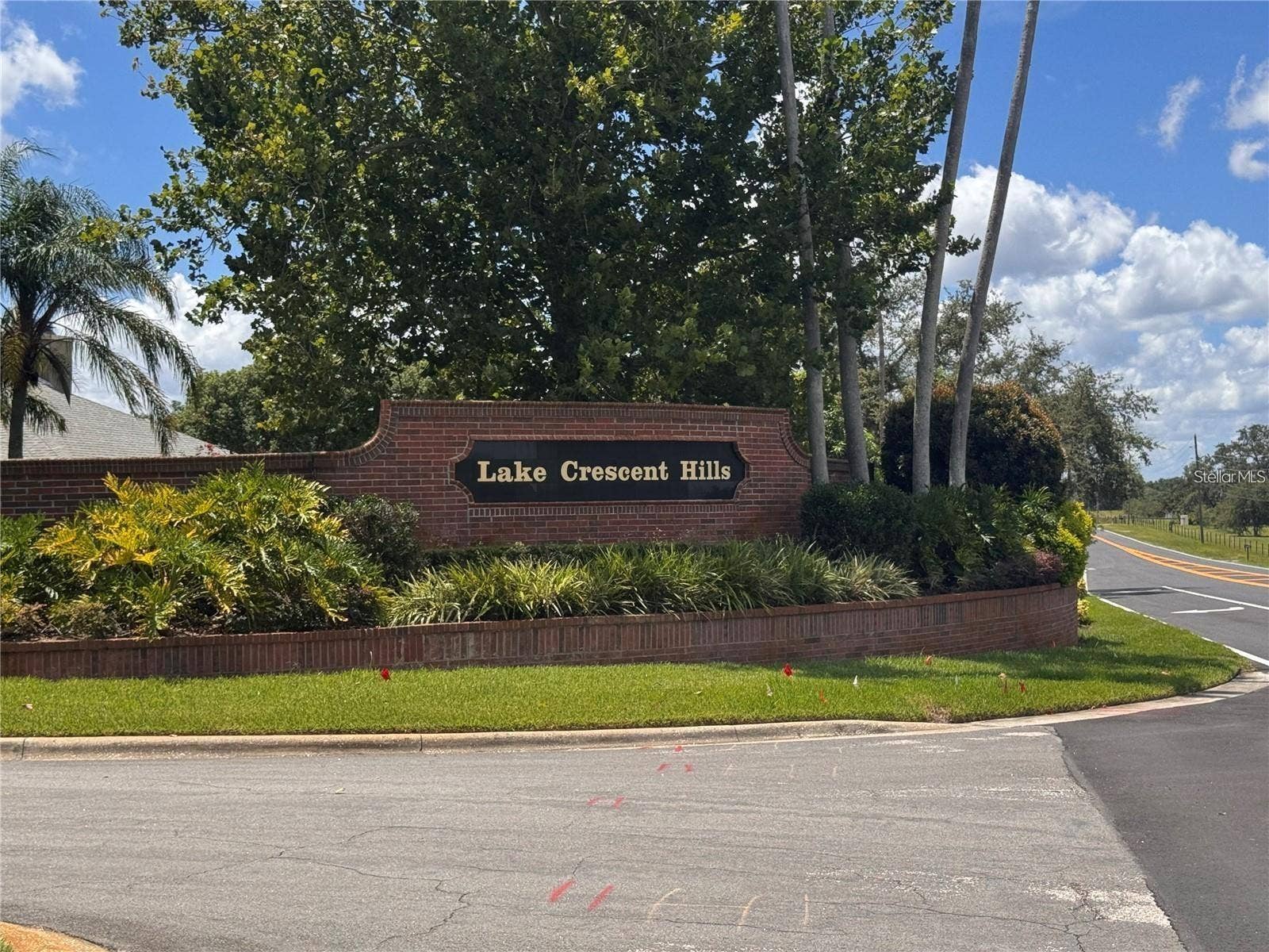 10642 CRESCENT LAKE CT, Clermont, FL 34711 ENTRANCE VIEW