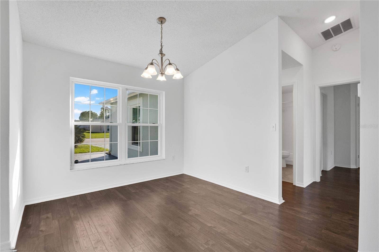 15741 GREATER GROVES BOULEVARD, Clermont, FL 34714 Dining Room