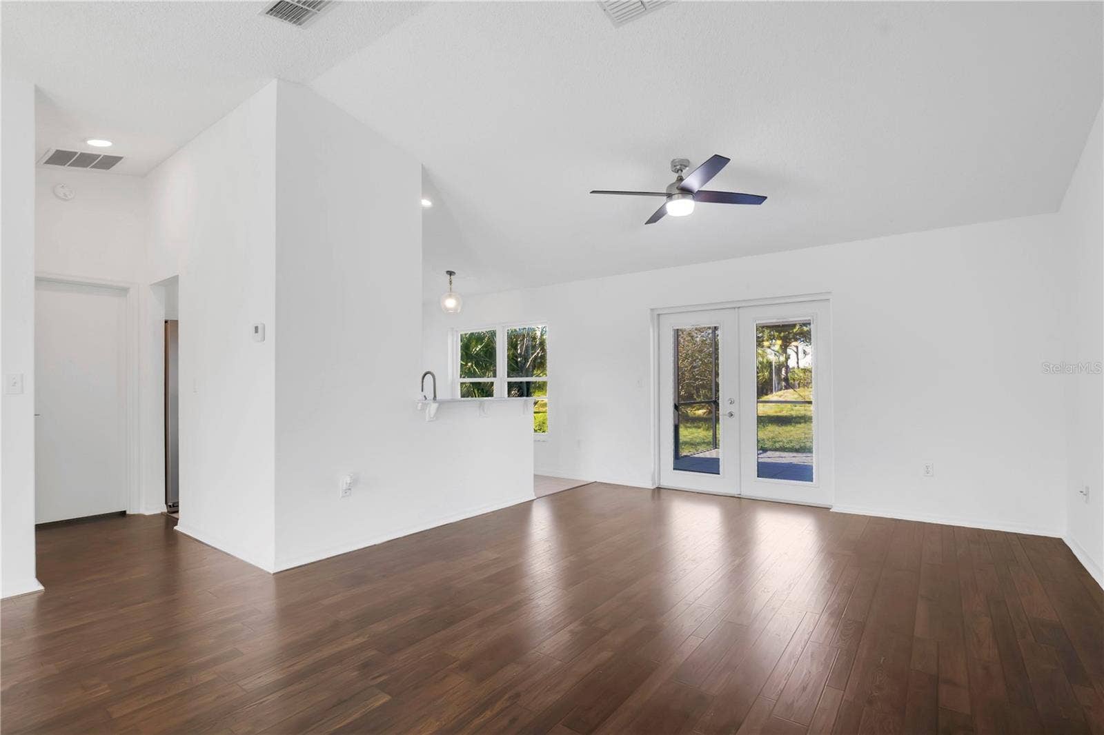 15741 GREATER GROVES BOULEVARD, Clermont, FL 34714 15741 GREATER GROVES BOULEVARD, Clermont, FL 34714