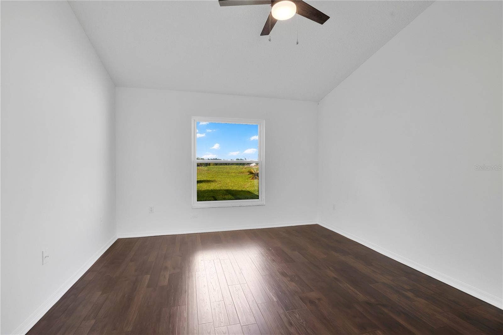 15741 GREATER GROVES BOULEVARD, Clermont, FL 34714 Primary Bedroom