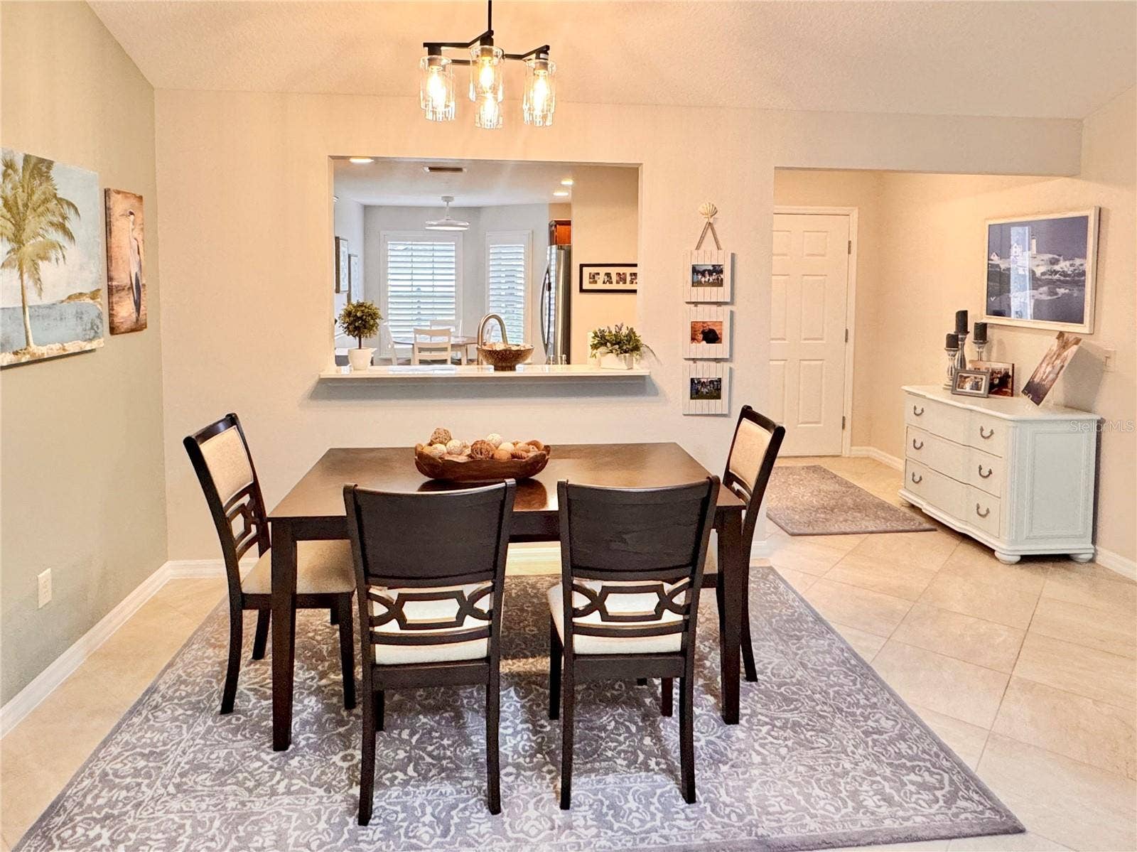 2268 SUTTON TERRACE, The Villages, FL 32162 Dining
