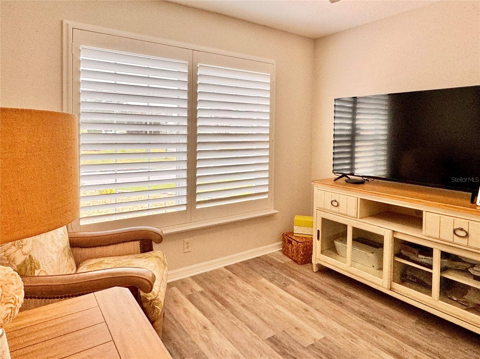 2268 SUTTON TERRACE, The Villages, FL 32162 Bedroom 3 being used s a Den. It has a closet.
