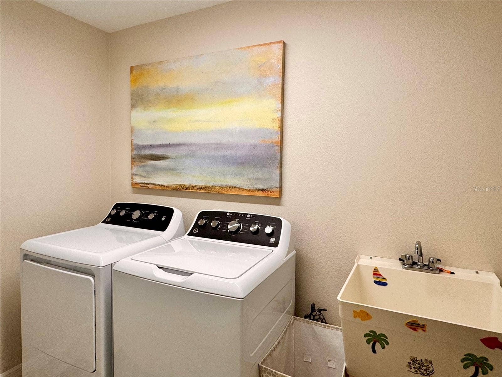 2268 SUTTON TERRACE, The Villages, FL 32162 Laundry Room