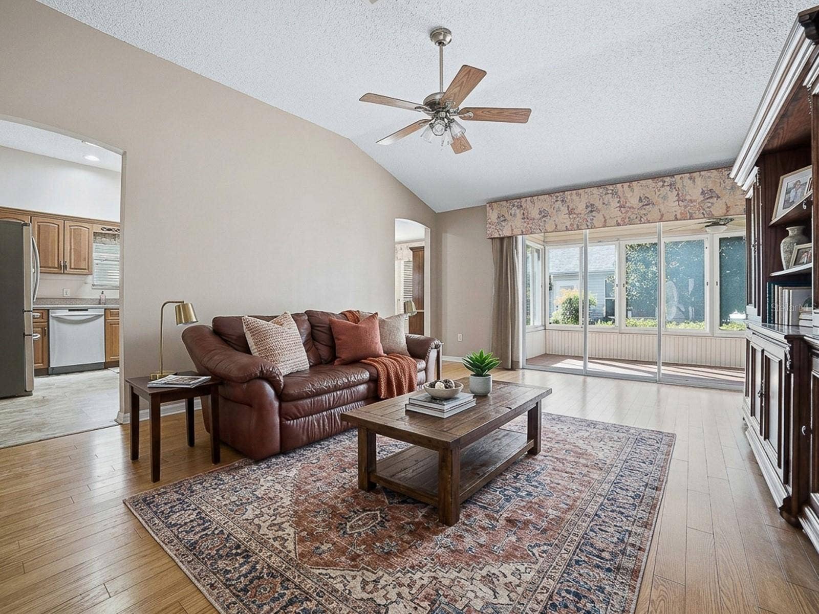 1596 OAK FOREST DRIVE, The Villages, FL 32162