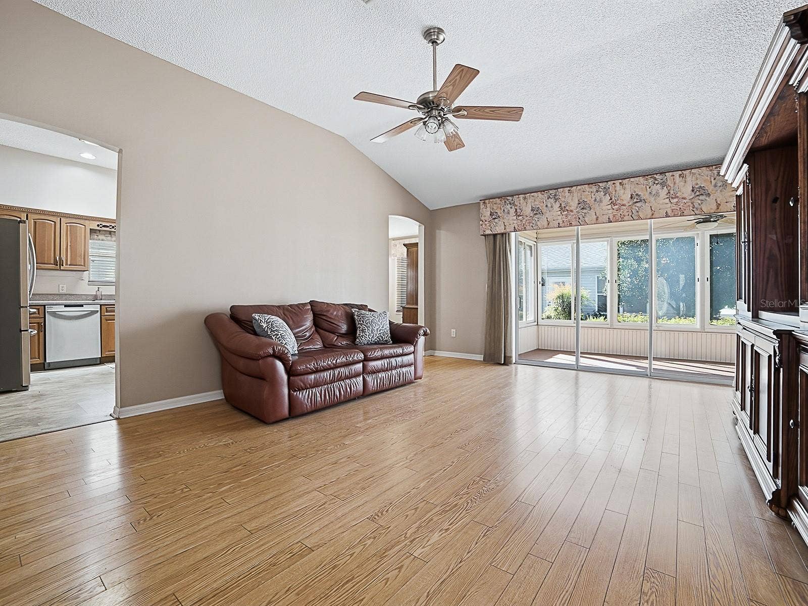 1596 OAK FOREST DRIVE, The Villages, FL 32162
