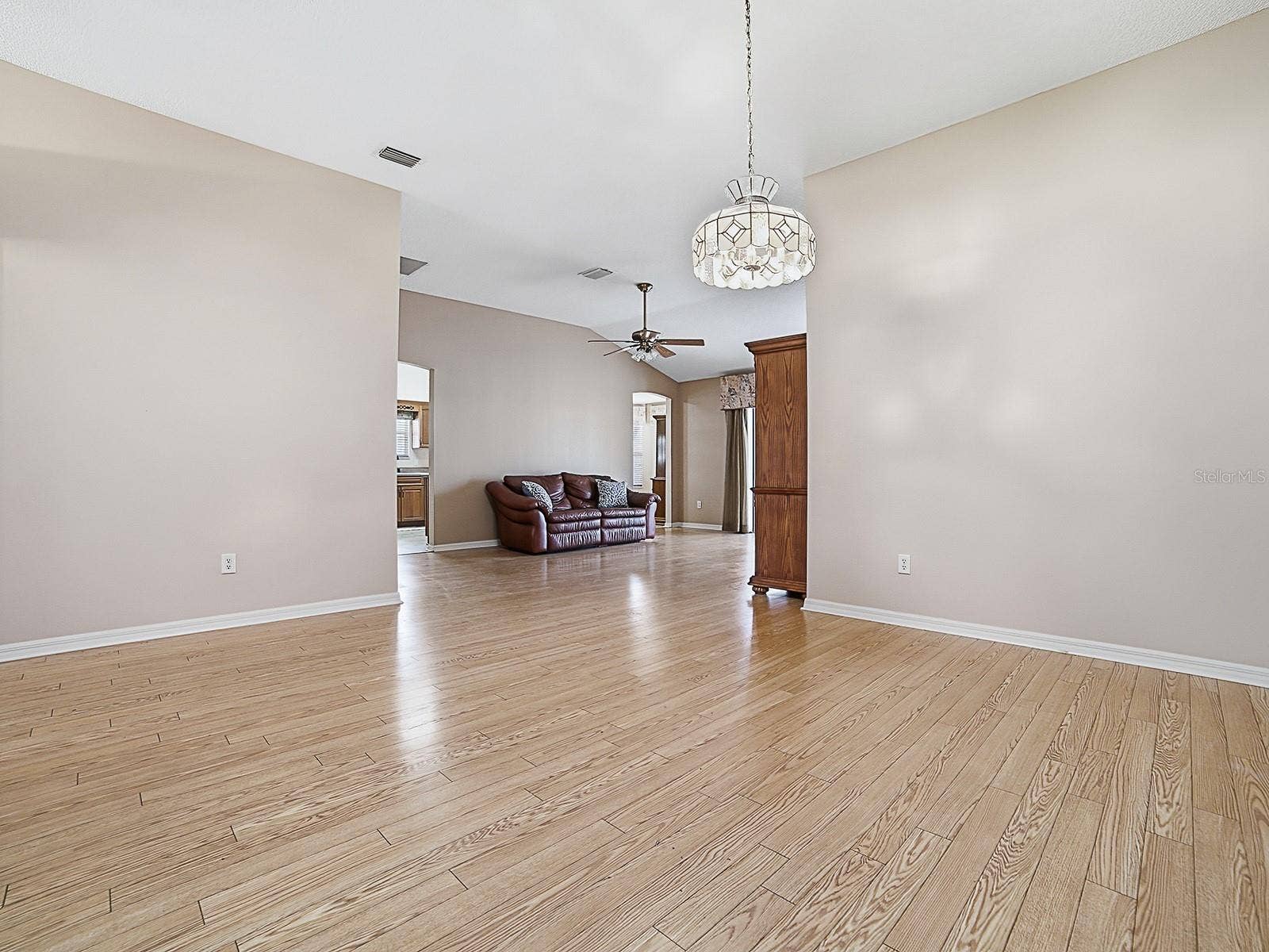 1596 OAK FOREST DRIVE, The Villages, FL 32162