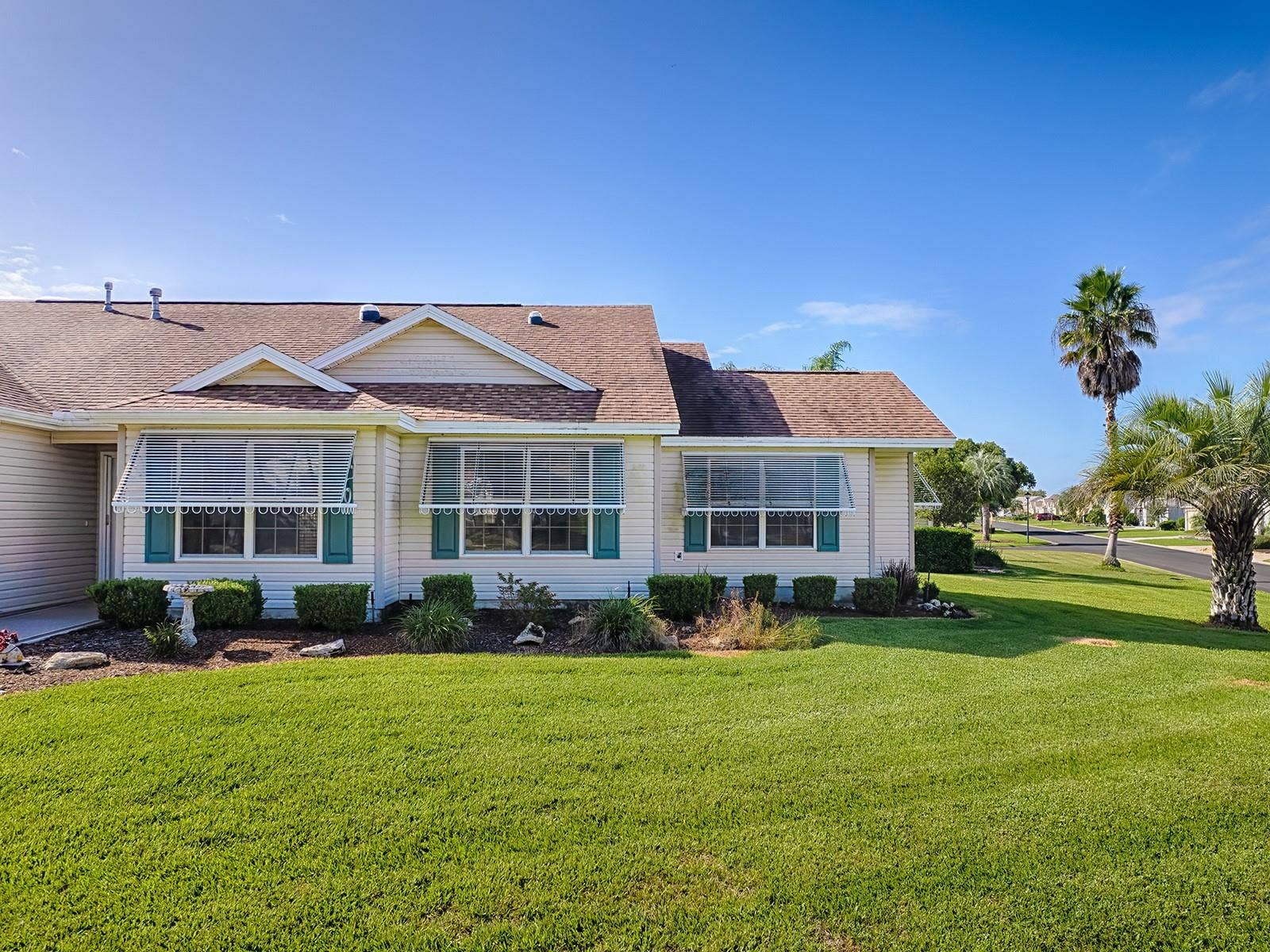 1596 OAK FOREST DRIVE, The Villages, FL 32162